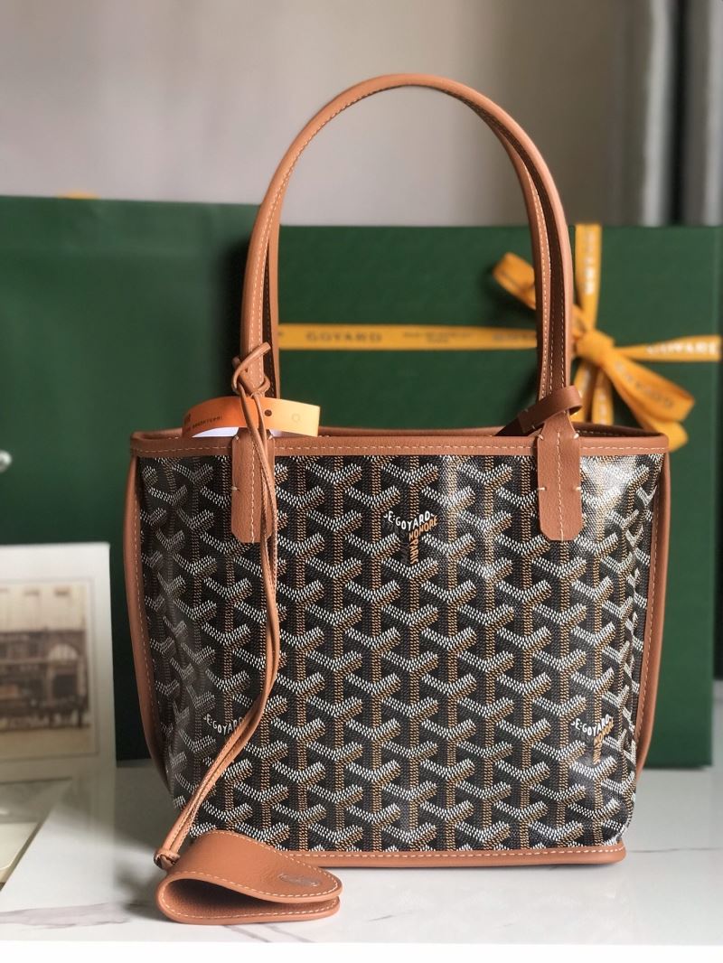 Goyard Shopping Bags